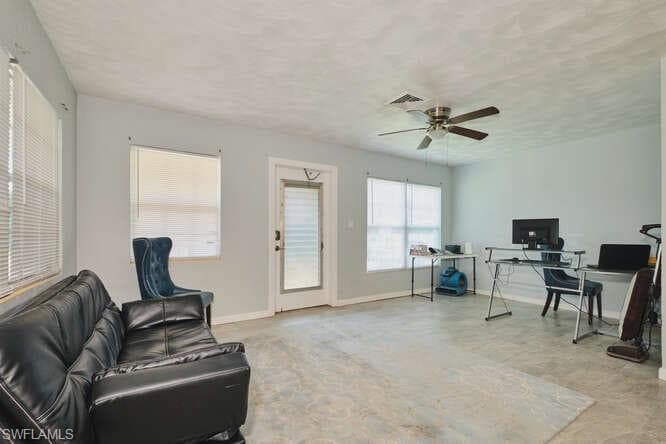 1637 Piney RD, NORTH FORT MYERS FL 33903-3