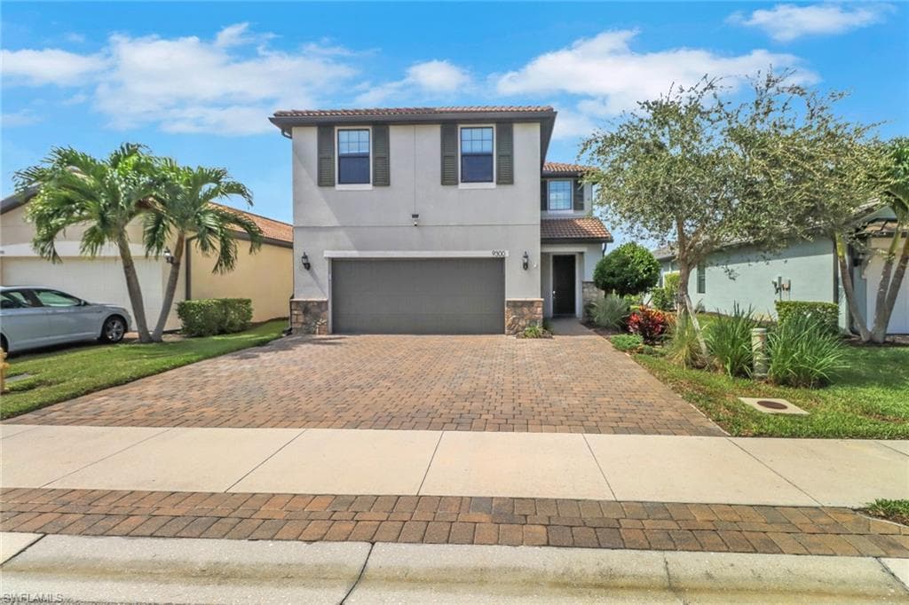 9300 Bramley TER, FORT MYERS FL 33967-32