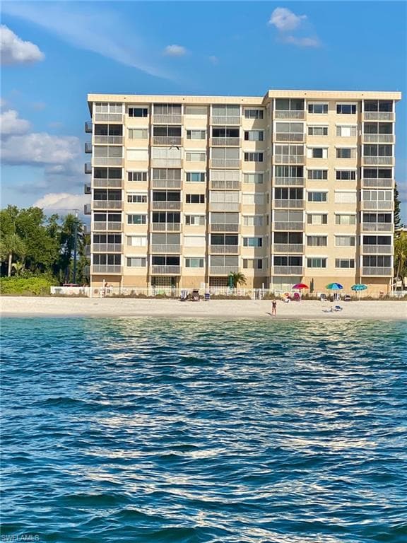 26340 Hickory BLVD # 401, BONITA SPRINGS FL 34134-21