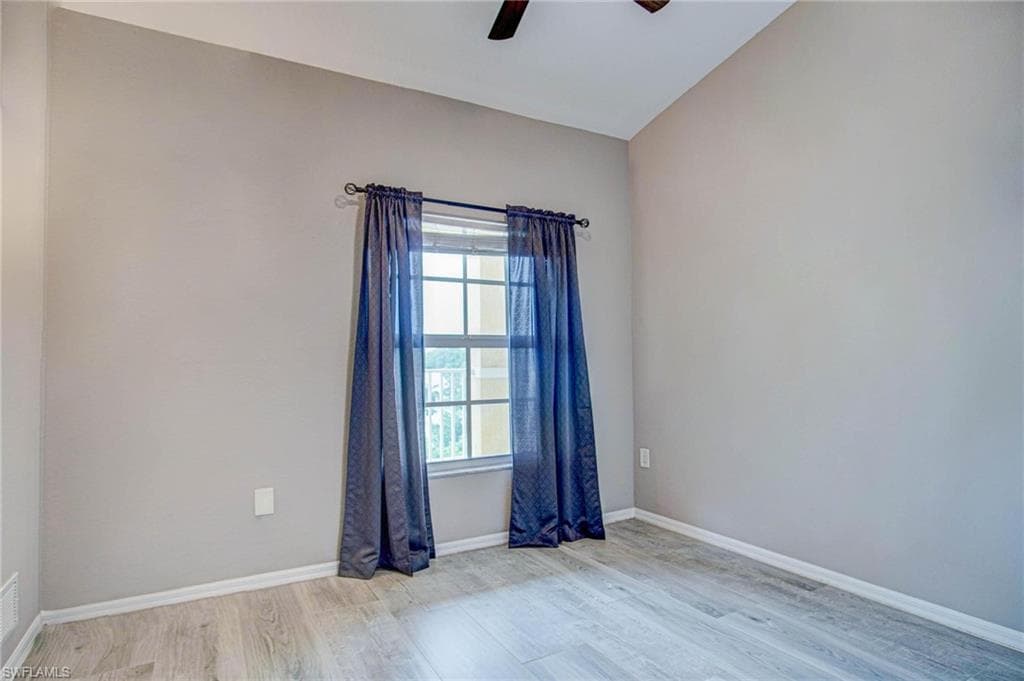 4450 Botanical Place CIR # 406, NAPLES FL 34112-9