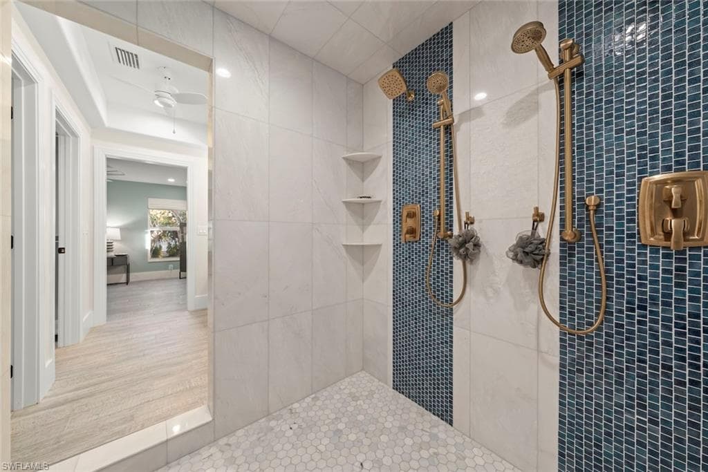 4724 Rue Belle Mer, SANIBEL FL 33957-23