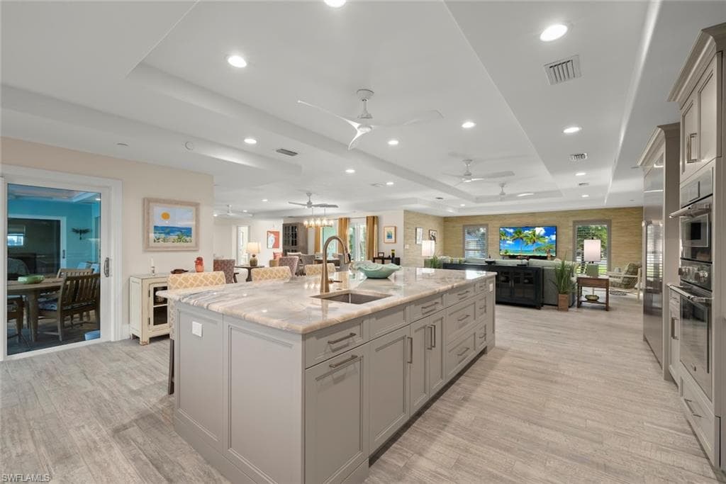 4724 Rue Belle Mer, SANIBEL FL 33957-13