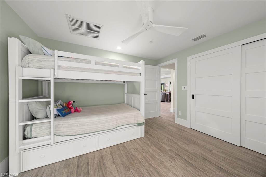 4724 Rue Belle Mer, SANIBEL FL 33957-28
