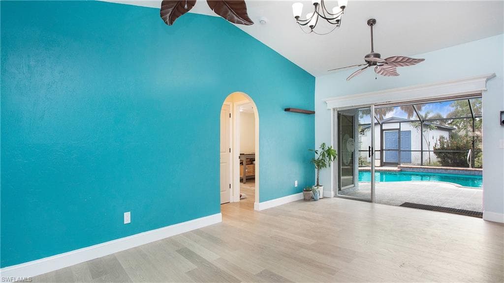 12747 Chatham DR, FORT MYERS FL 33908-2