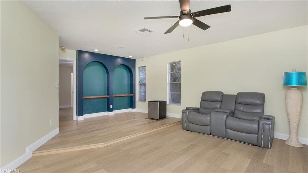 12747 Chatham DR, FORT MYERS FL 33908-13