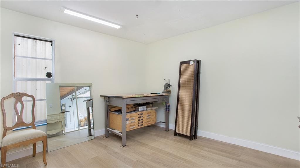 12747 Chatham DR, FORT MYERS FL 33908-17