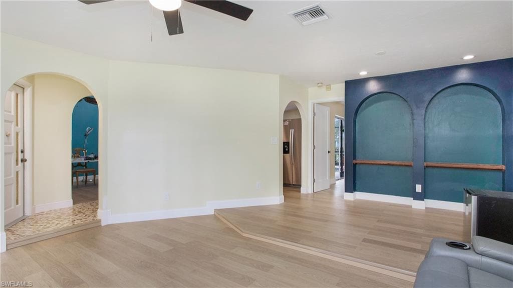 12747 Chatham DR, FORT MYERS FL 33908-14