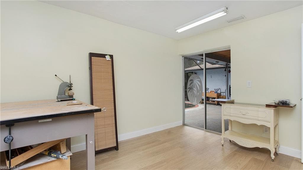 12747 Chatham DR, FORT MYERS FL 33908-18