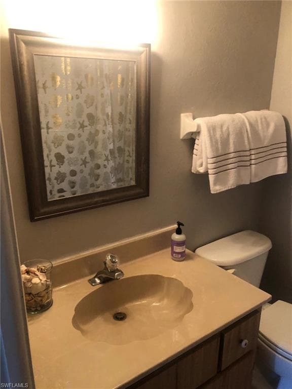 13527 Siesta Pines CT, FORT MYERS FL 33908-16