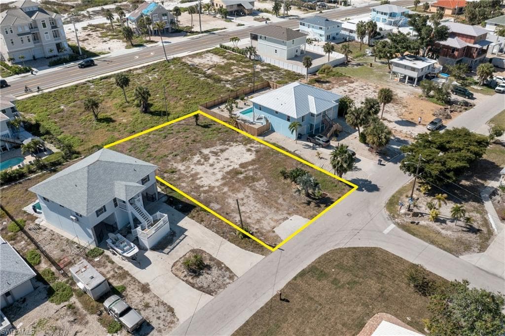 7930 Buccaneer DR, FORT MYERS BEACH FL 33931-10