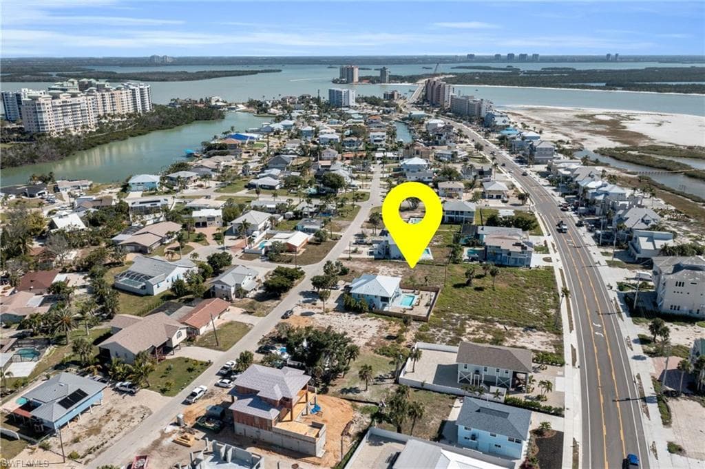 7930 Buccaneer DR, FORT MYERS BEACH FL 33931-3