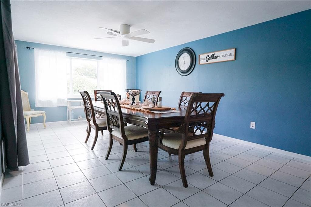 1351 Oaklawn CT, FORT MYERS FL 33919-5