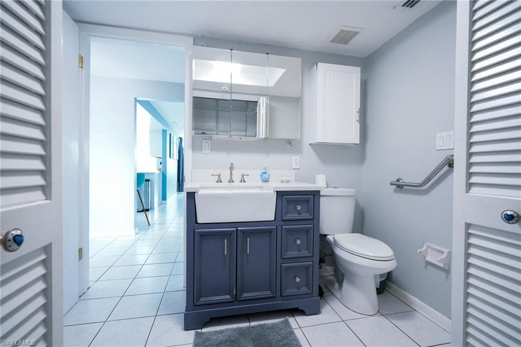 1351 Oaklawn CT, FORT MYERS FL 33919-15