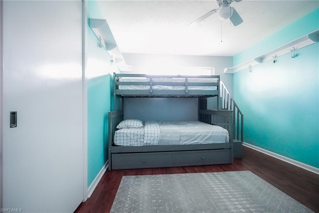 1351 Oaklawn CT, FORT MYERS FL 33919-4