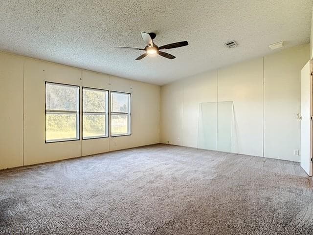 1320 Seminole AVE, LABELLE FL 33935-9