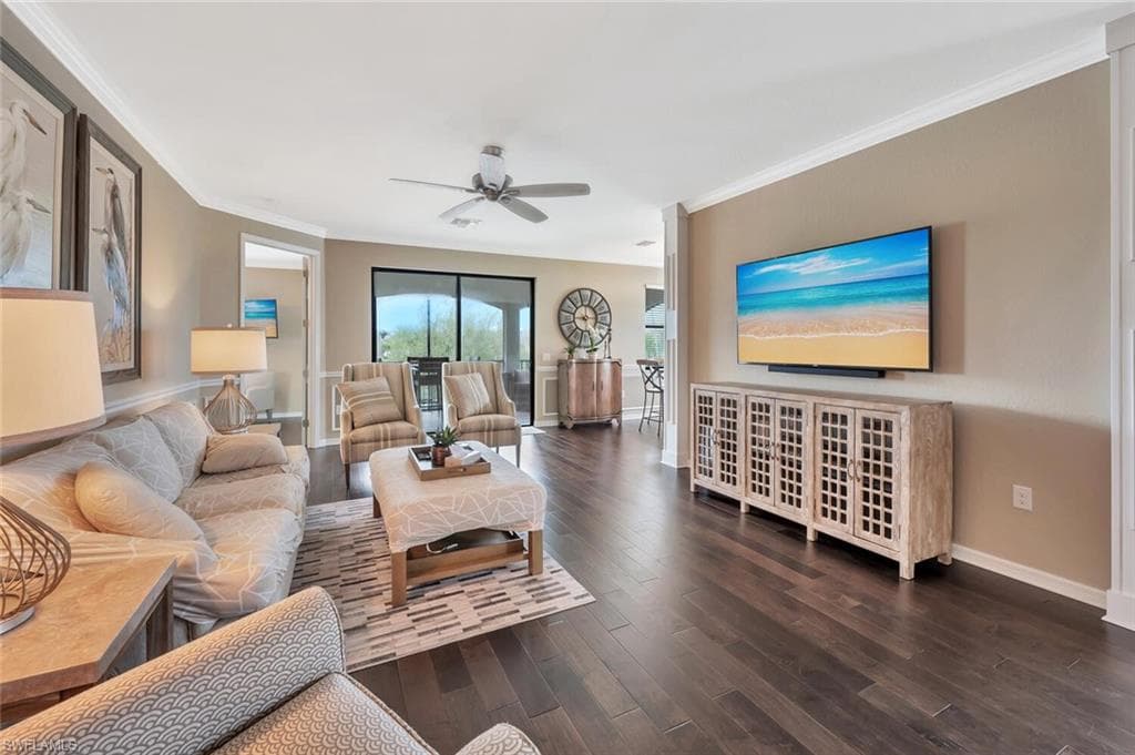 9485 Casoria CT 202-5
