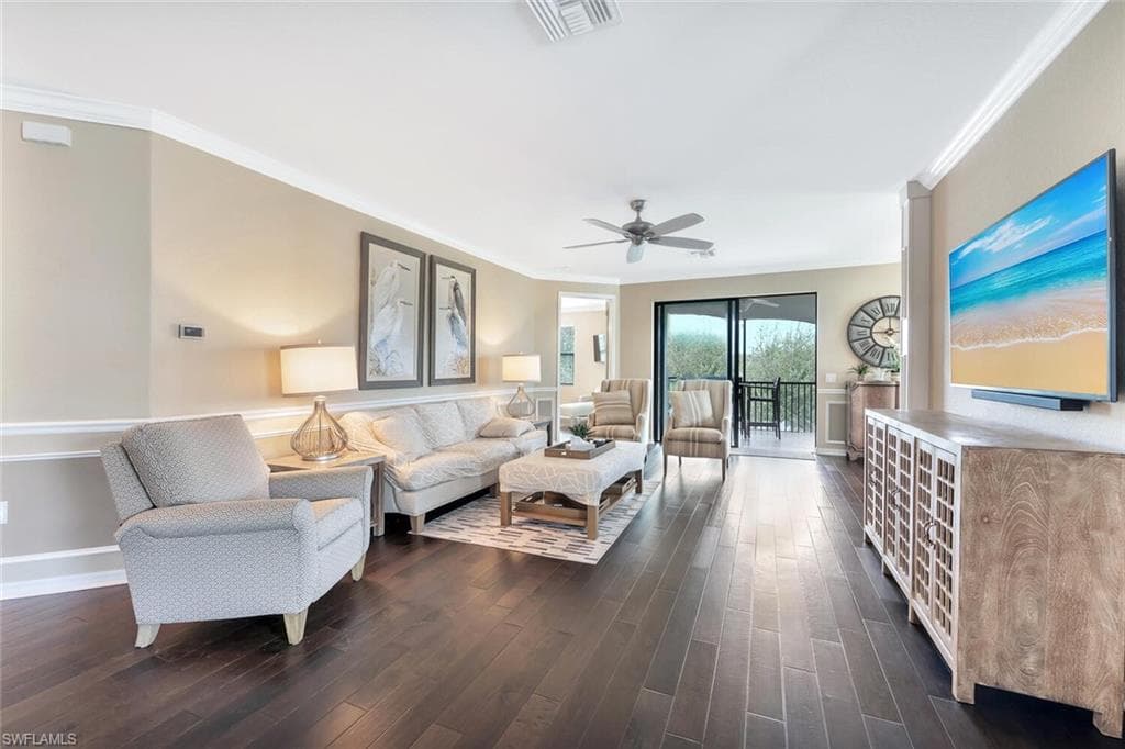 9485 Casoria CT 202-4