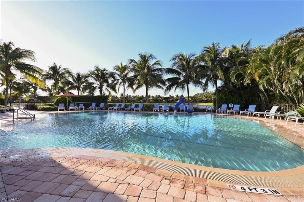 9485 Casoria CT 202-37