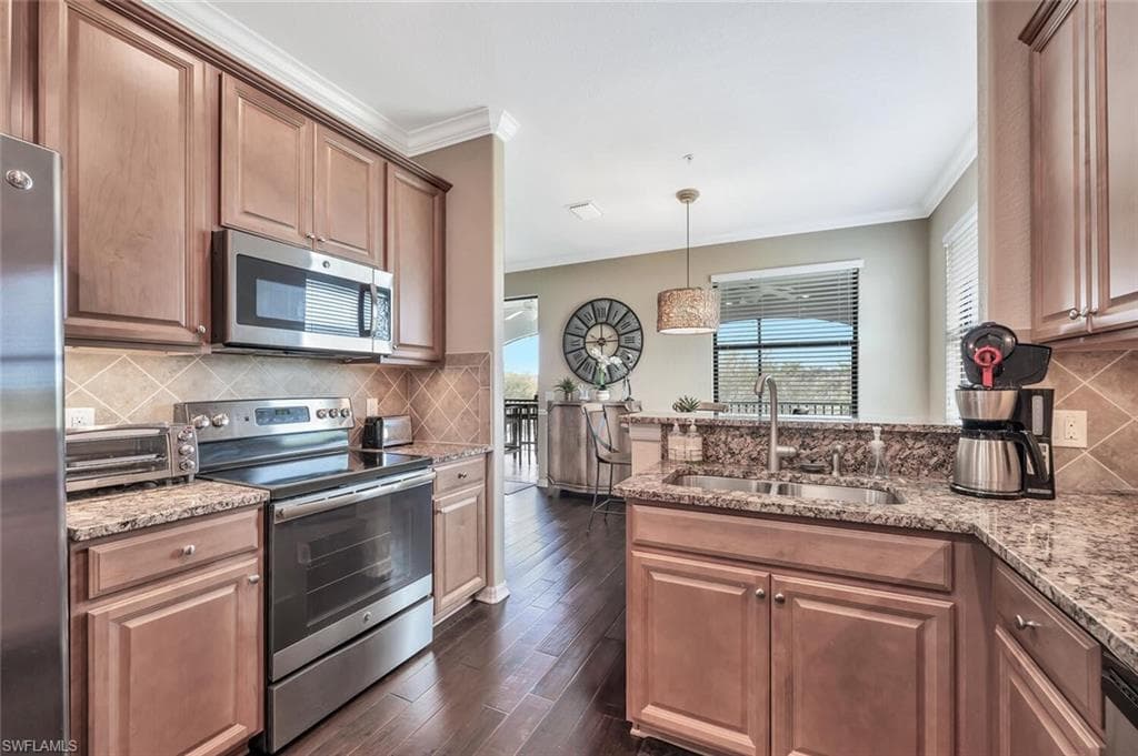 9485 Casoria CT 202-13