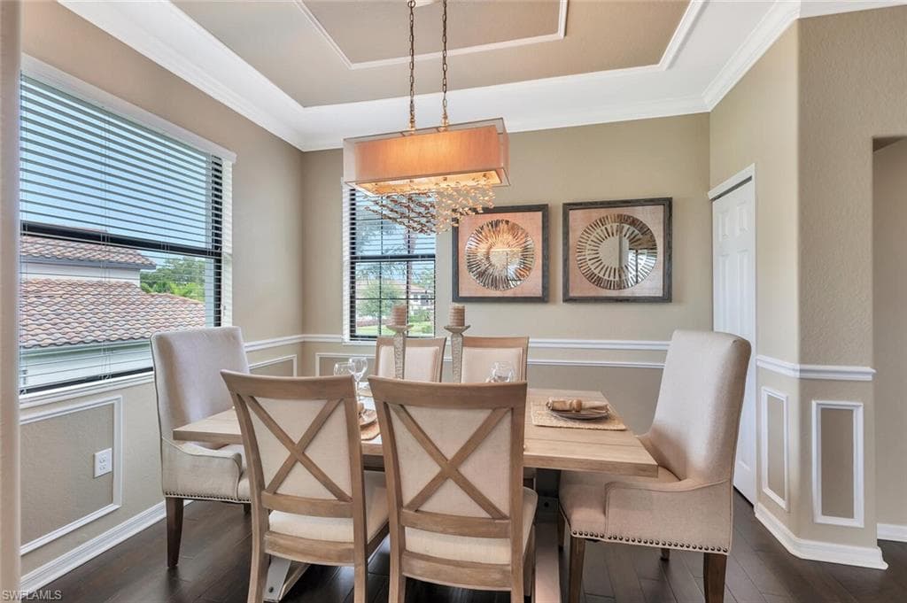 9485 Casoria CT 202-10