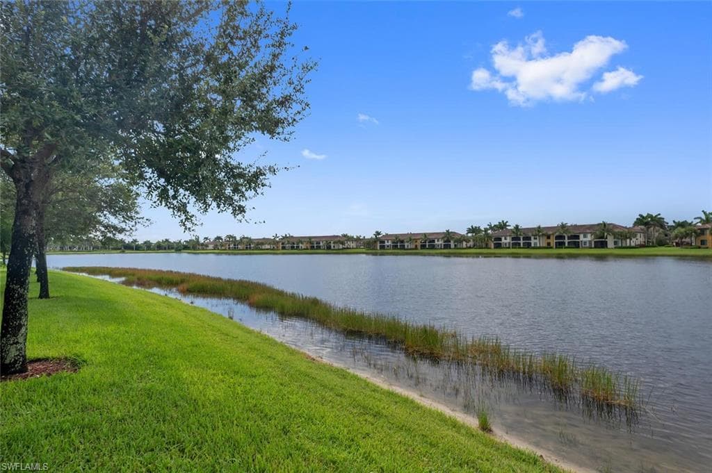 9485 Casoria CT 202-30