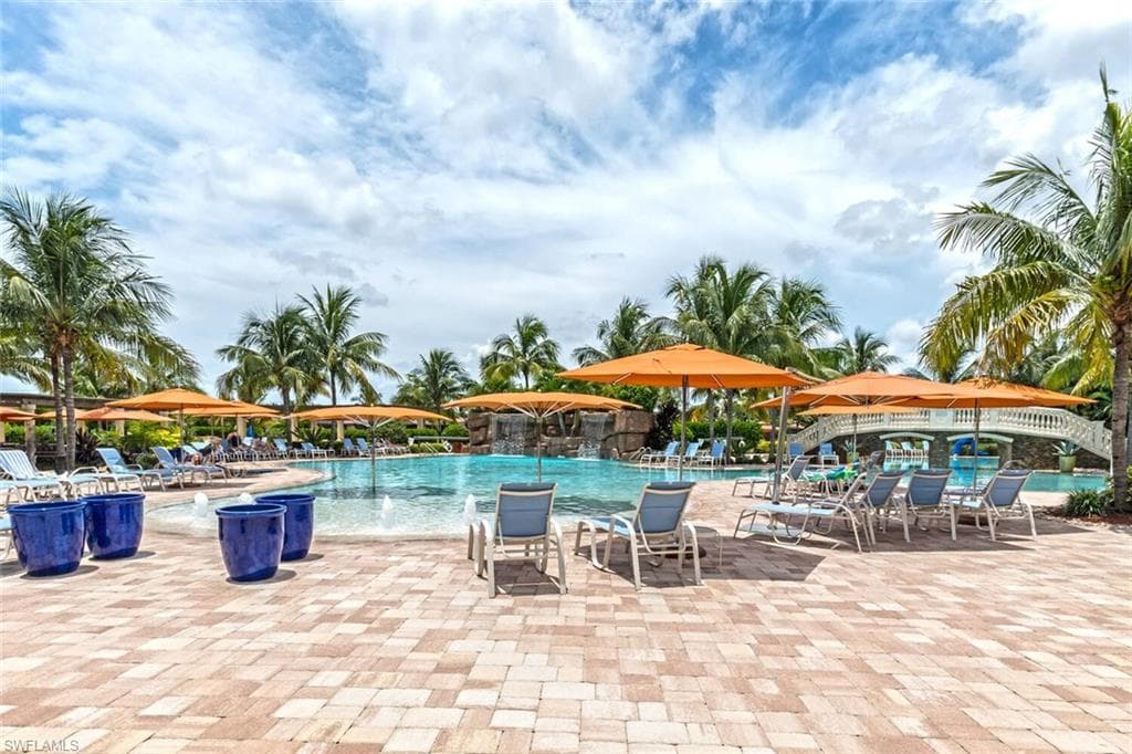 9485 Casoria CT 202-38