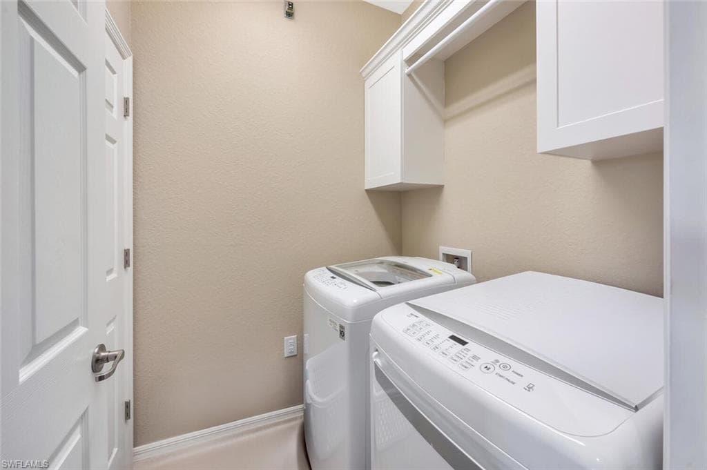 9485 Casoria CT 202-24