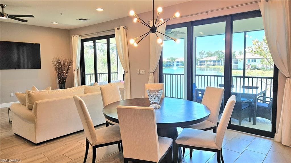 15145 Palmer Lake CIR # 201, NAPLES FL 34109-1