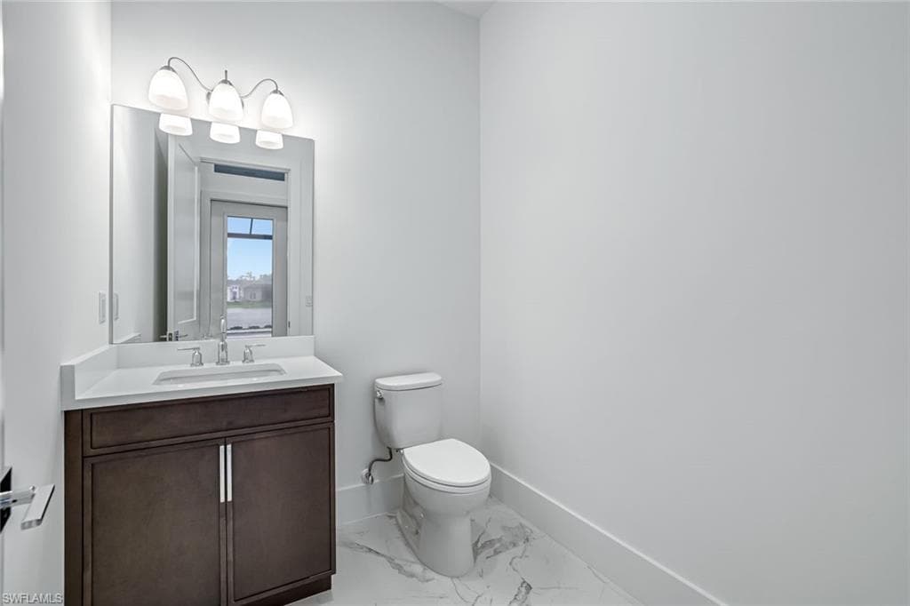 9659 Moonflower CT, NAPLES FL 34114-8