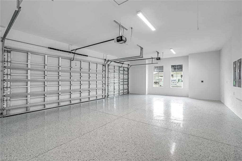 9659 Moonflower CT, NAPLES FL 34114-20