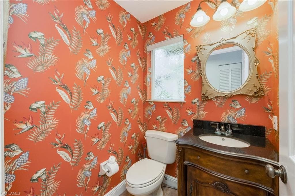 562 Cormorant CV, NAPLES FL 34113-13