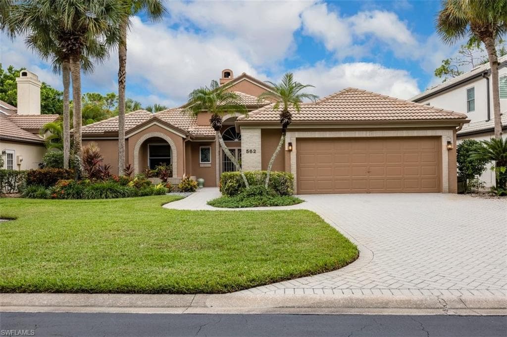 562 Cormorant CV, NAPLES FL 34113-3