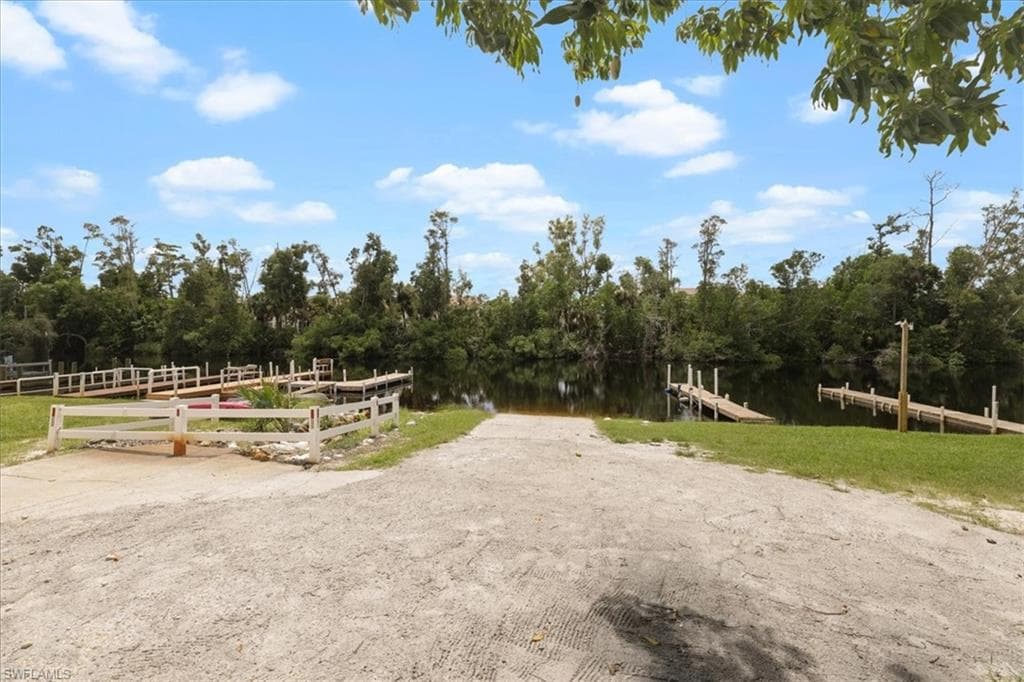 5773 Pink Panther DR, FORT MYERS FL 33908-11