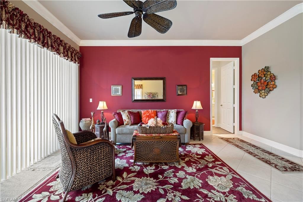 1265 Egrets LNDG # 201, NAPLES FL 34108-5