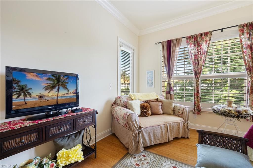 1265 Egrets LNDG # 201, NAPLES FL 34108-12