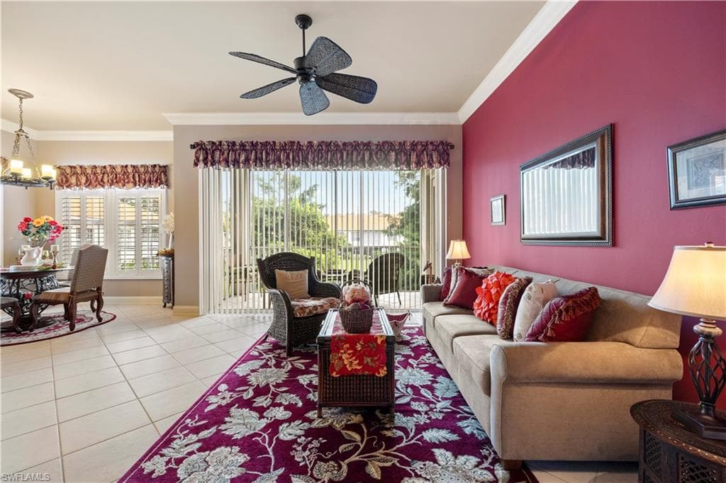 1265 Egrets LNDG # 201, NAPLES FL 34108-4