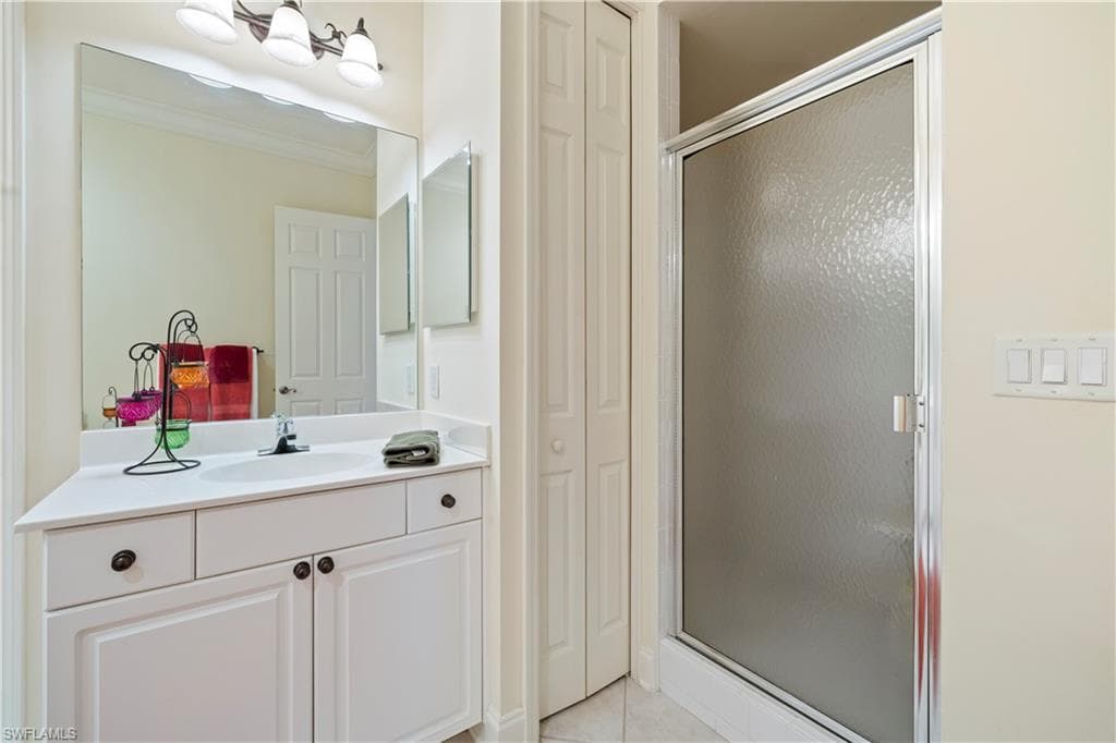 1265 Egrets LNDG # 201, NAPLES FL 34108-14