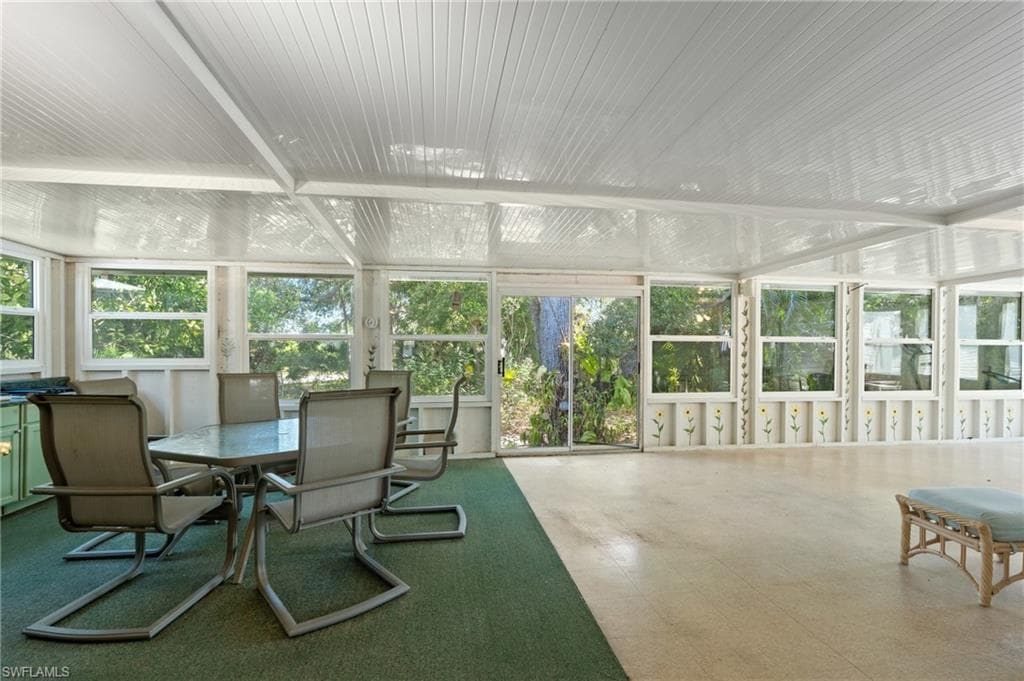 278 Riverwood RD, NAPLES FL 34114-26