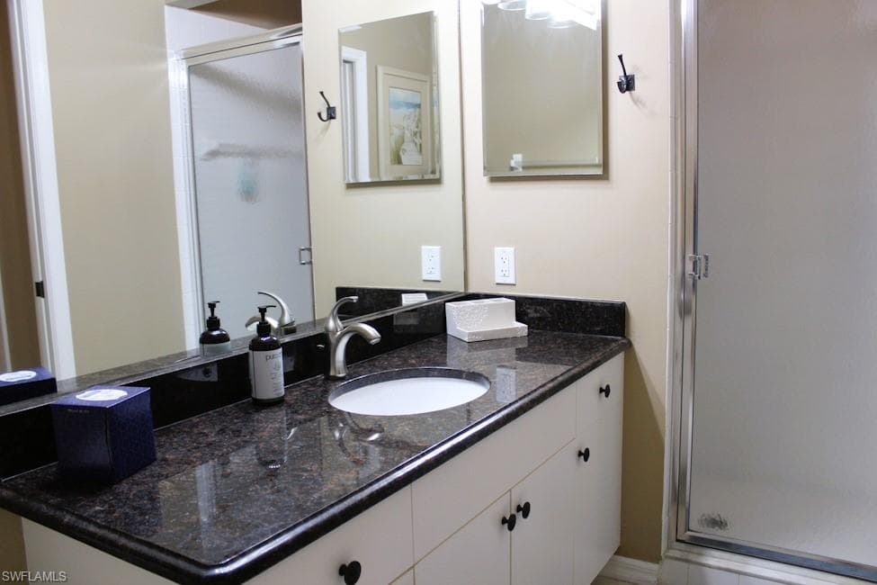 16685 Lake Circle DR # 1044, FORT MYERS FL 33908-15