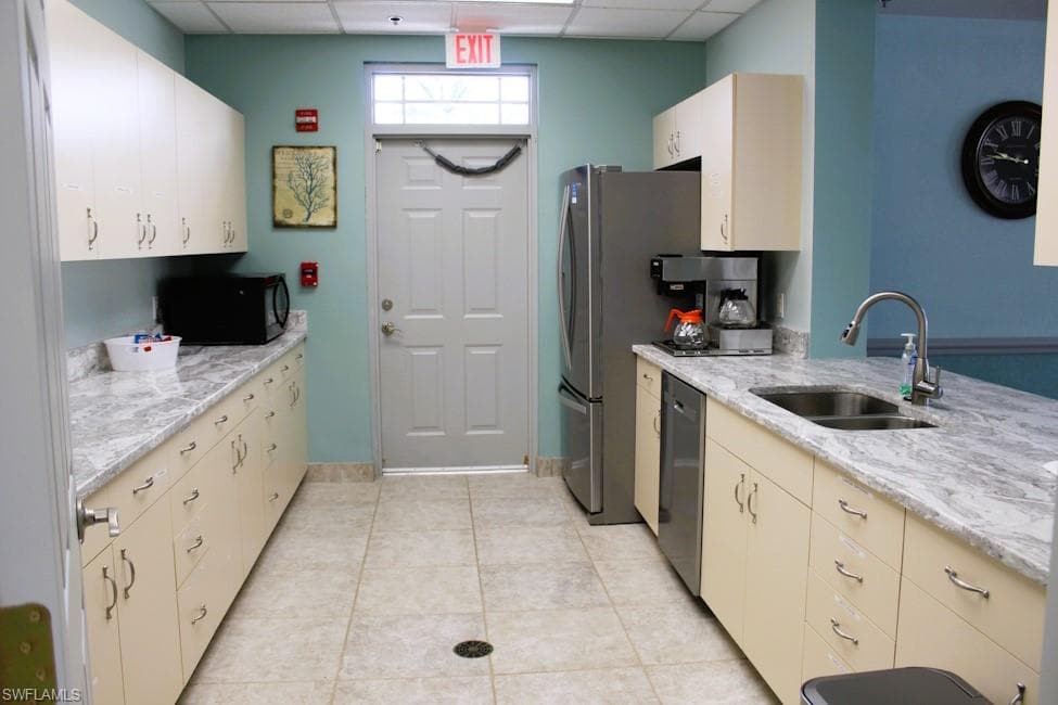 16685 Lake Circle DR # 1044, FORT MYERS FL 33908-25