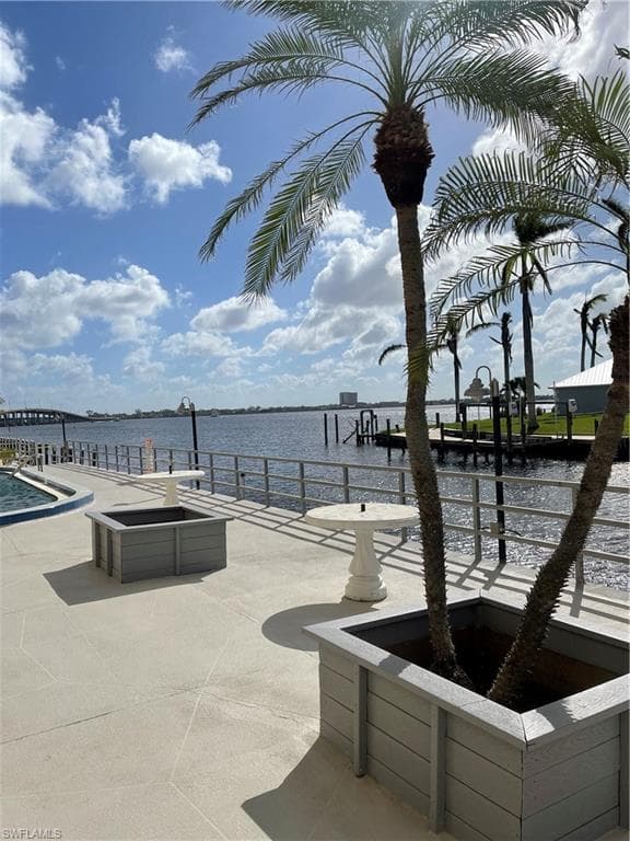 1766 Cape Coral PKWY E # 410, CAPE CORAL FL 33904-20
