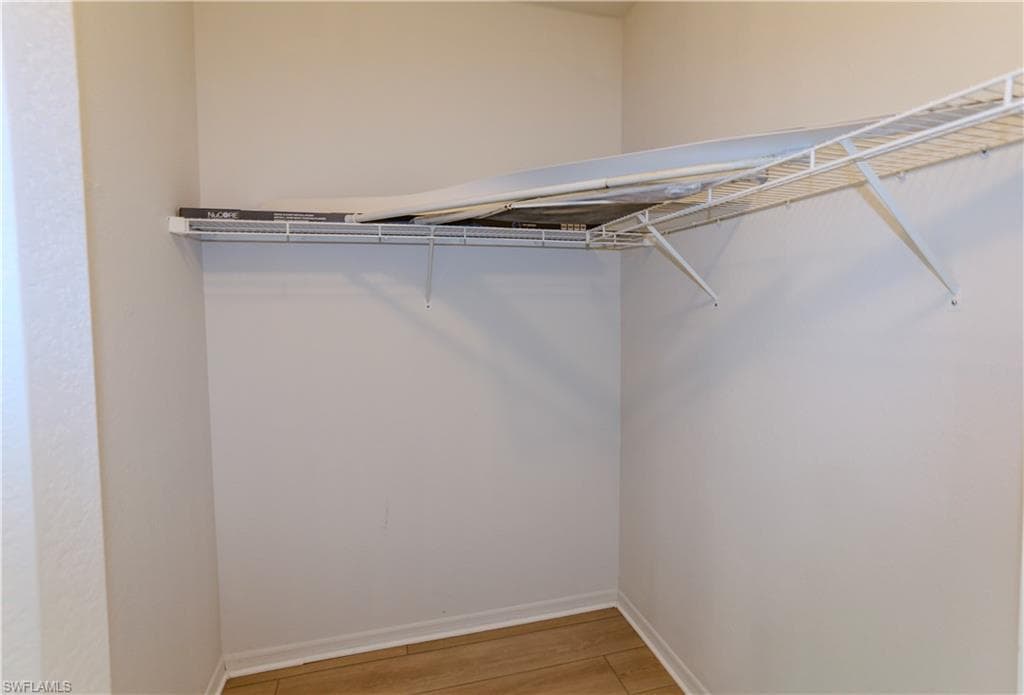 4213 Liron AVE # 204, FORT MYERS FL 33916-11