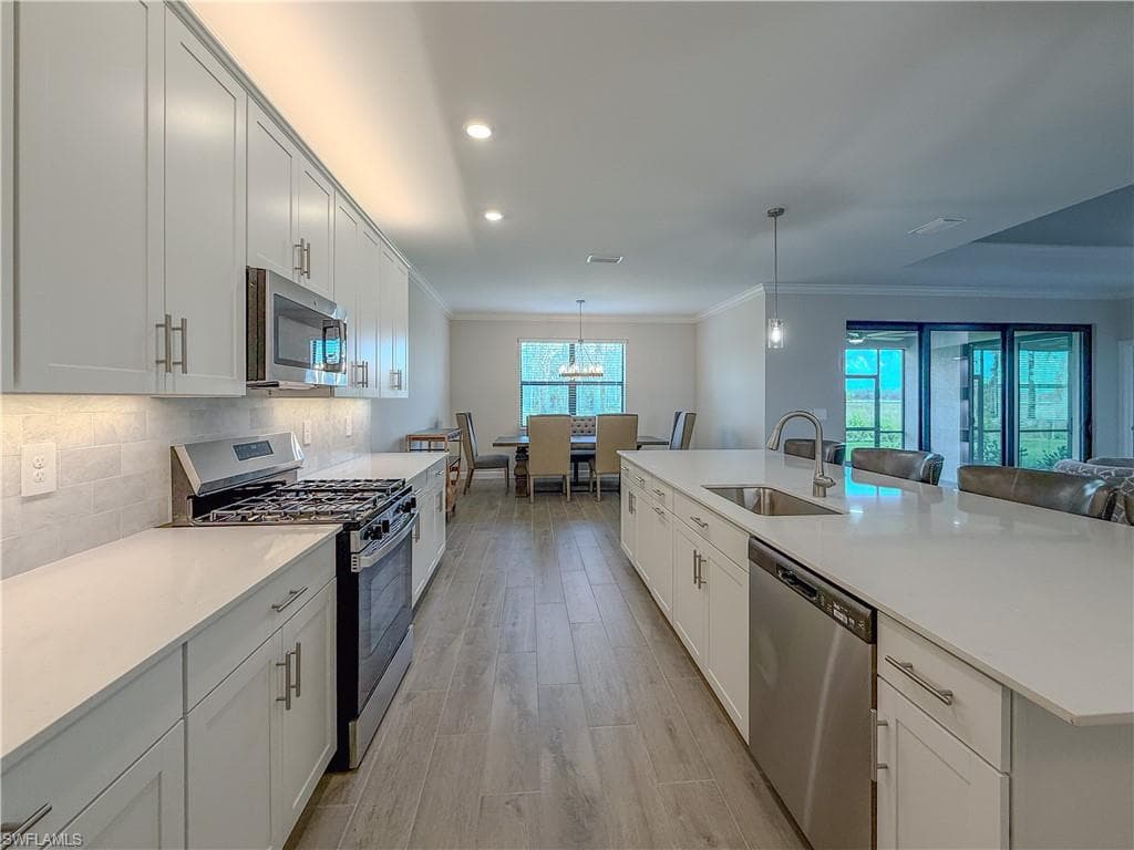 20489 Verawood LOOP, ESTERO FL 33928-13