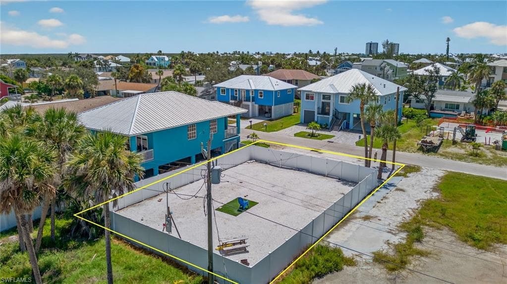 145 Jefferson ST, FORT MYERS BEACH FL 33931-5