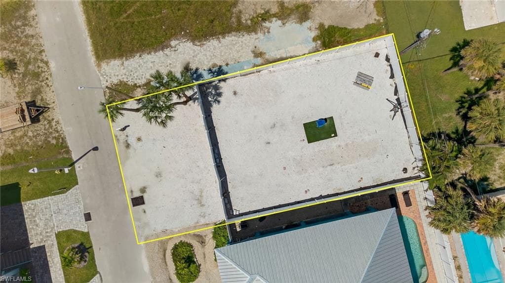 145 Jefferson ST, FORT MYERS BEACH FL 33931-11