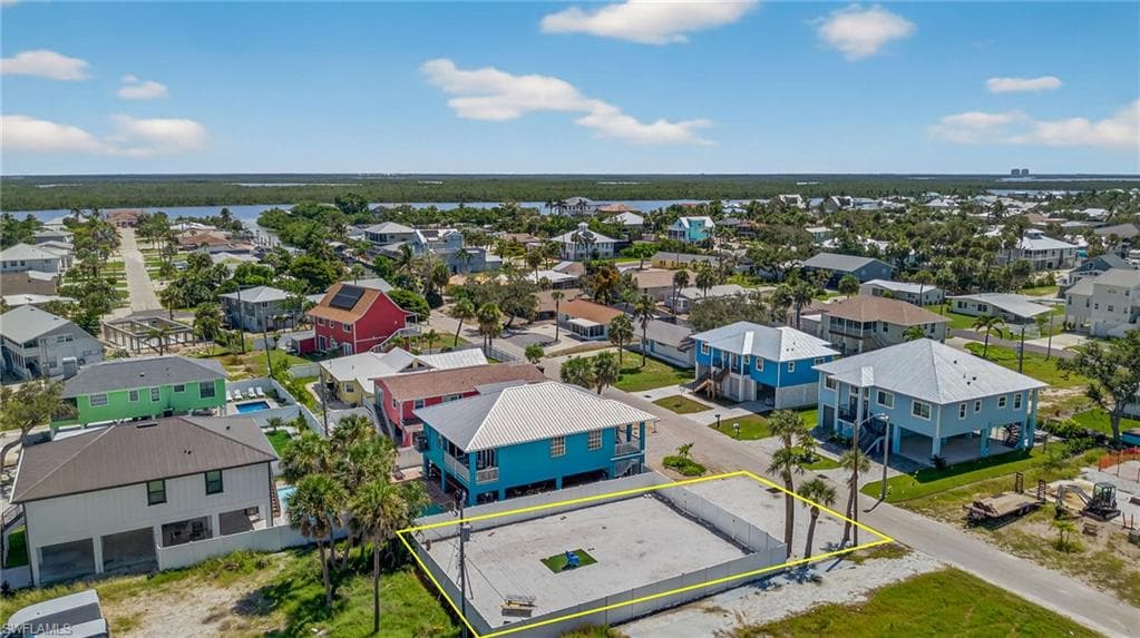 145 Jefferson ST, FORT MYERS BEACH FL 33931-8