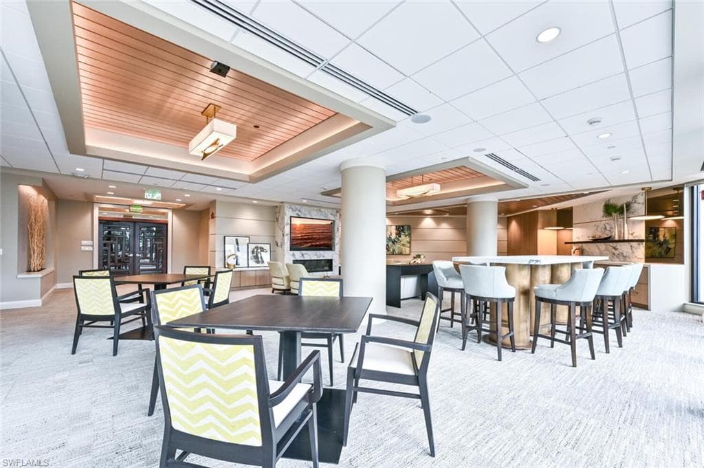 4551 Gulf Shore BLVD N # 306, NAPLES FL 34103-37