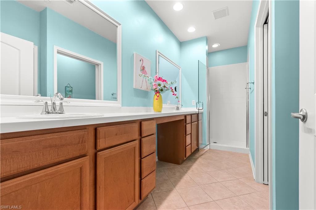 10046 Via Colomba CIR # 203, FORT MYERS FL 33966-16