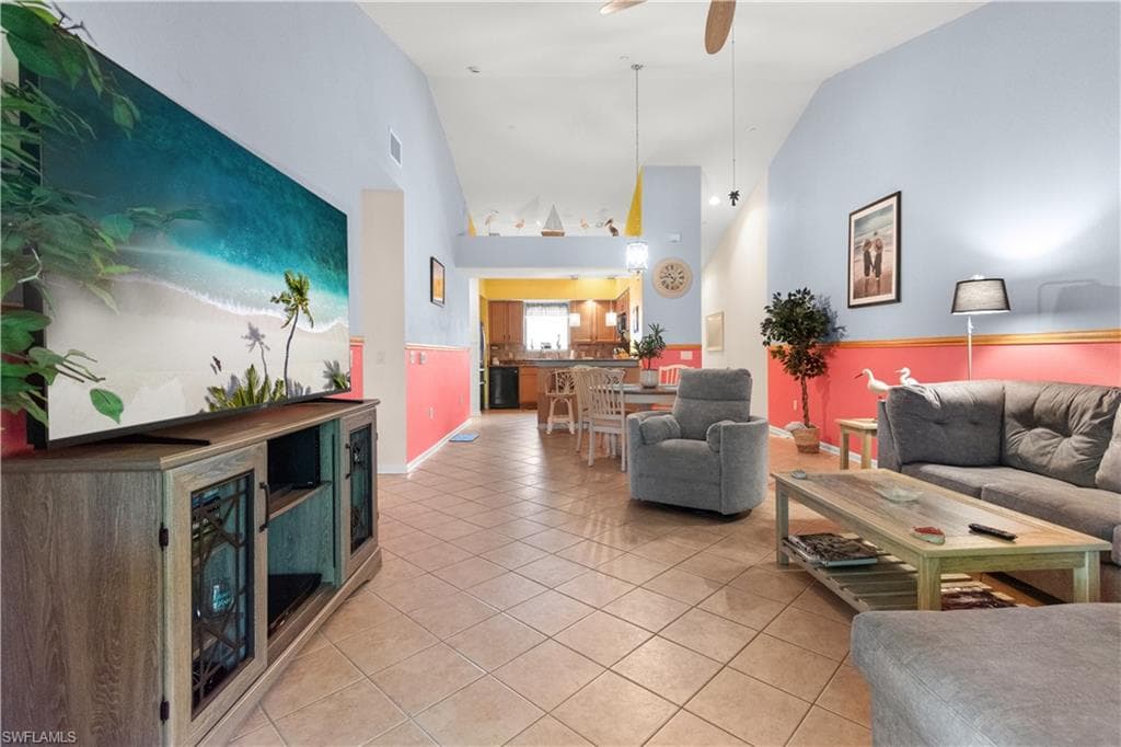 10046 Via Colomba CIR # 203, FORT MYERS FL 33966-2