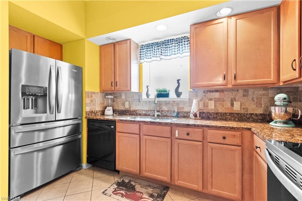 10046 Via Colomba CIR # 203, FORT MYERS FL 33966-8